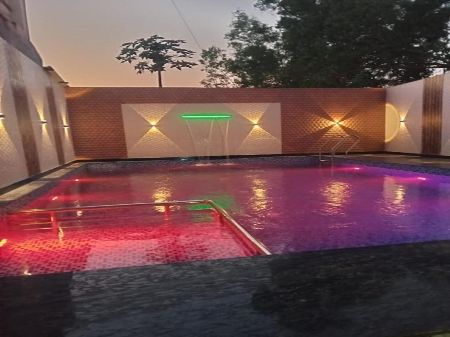 Отель Karla Retreat Karla Karli Экстерьер фото
