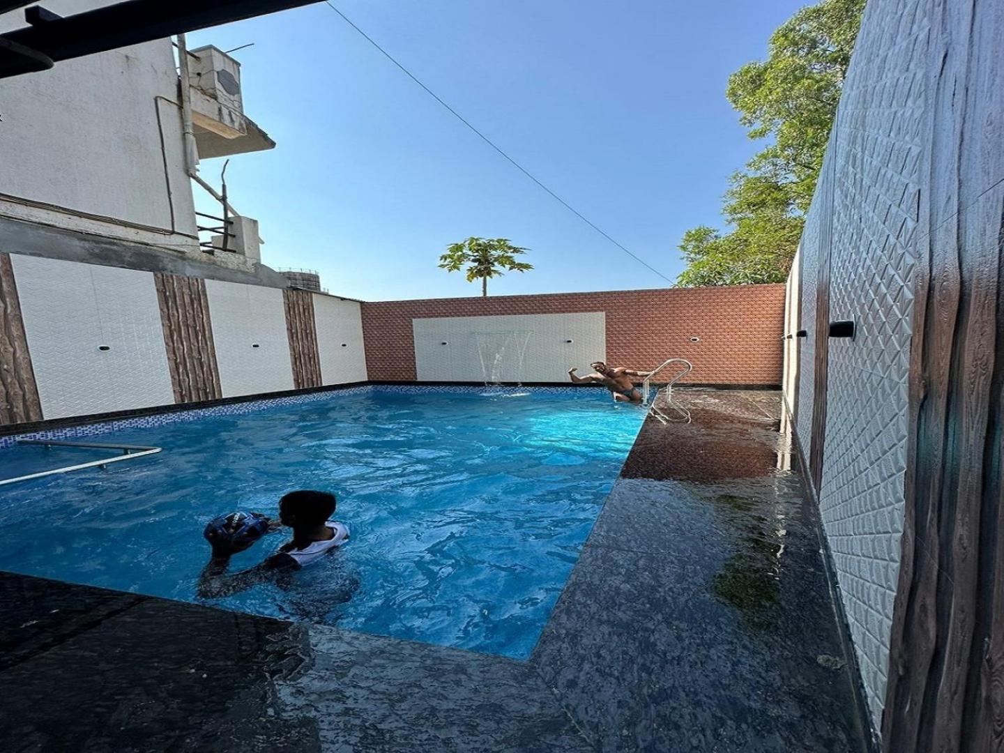 Отель Karla Retreat Karla Karli Экстерьер фото